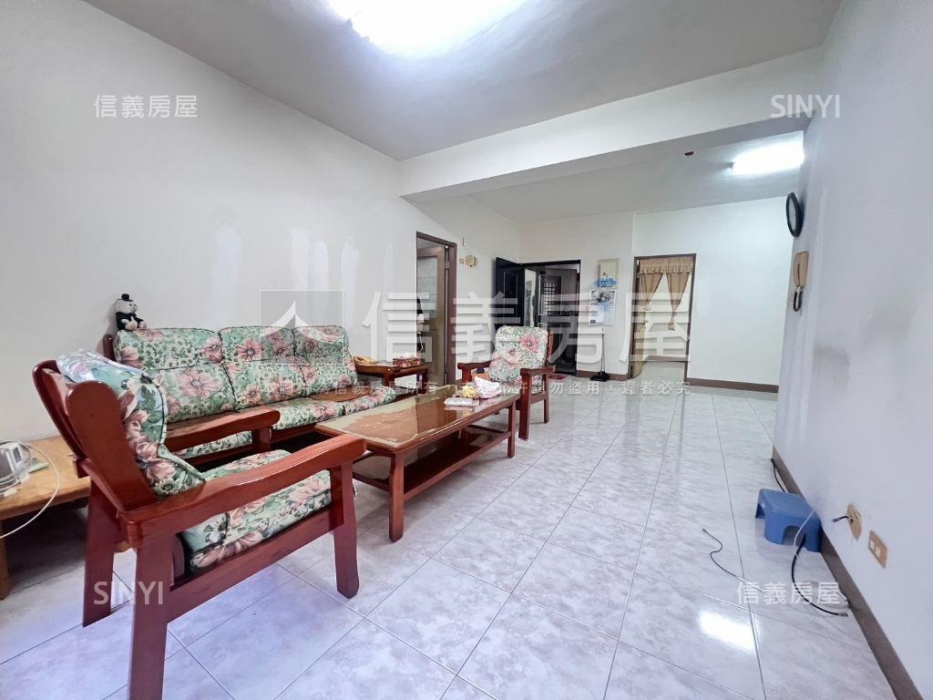 翠華國宅大三房房屋室內格局與周邊環境