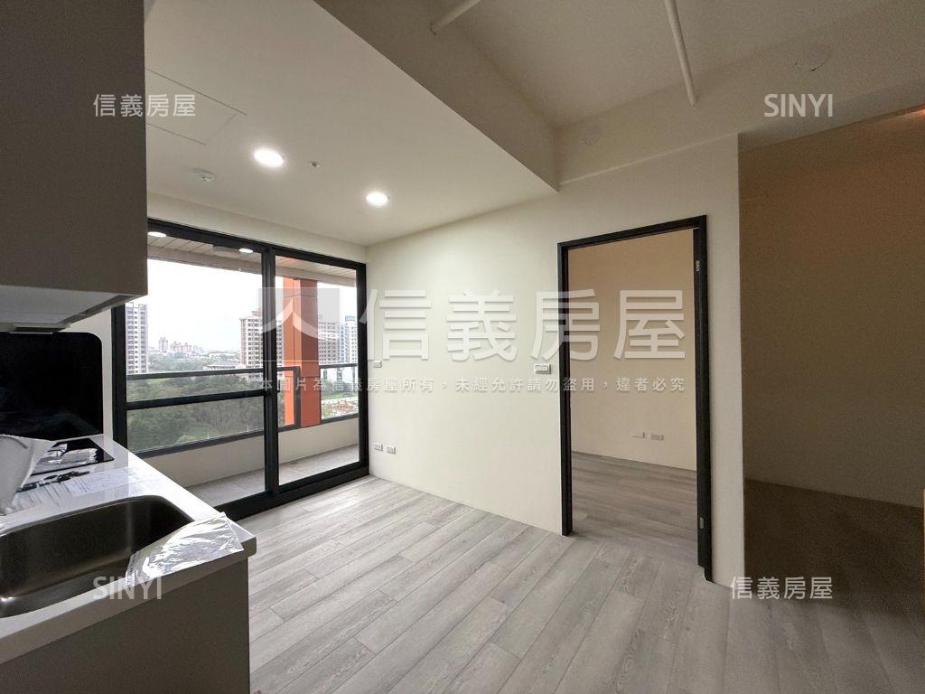 客運園區全新璟都２＋１房房屋室內格局與周邊環境