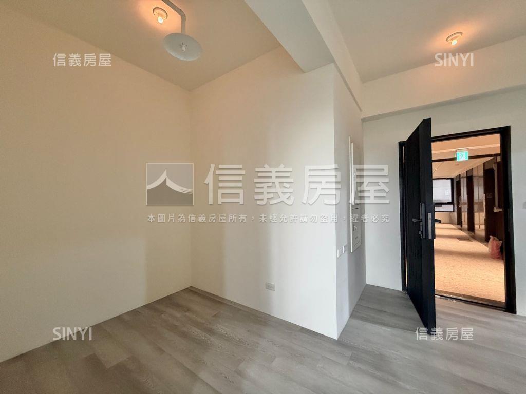 客運園區全新璟都２＋１房房屋室內格局與周邊環境