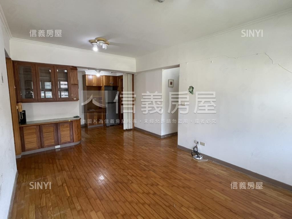 昇陽大地．三房車位房屋室內格局與周邊環境