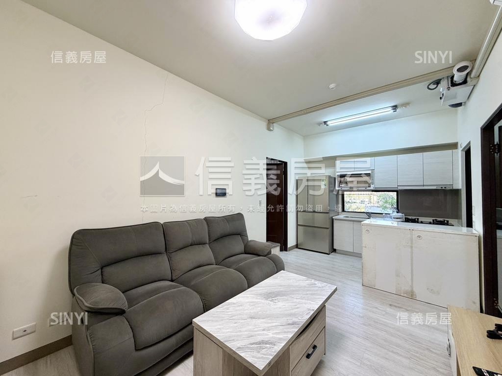 銳揚新世代採光２房平車房屋室內格局與周邊環境