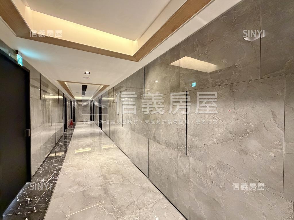 銳揚新世代採光２房平車房屋室內格局與周邊環境