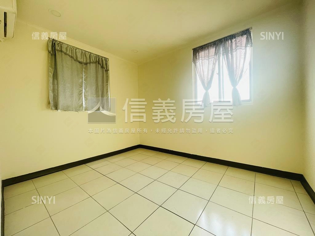 近未來交流道整修美公寓房屋室內格局與周邊環境