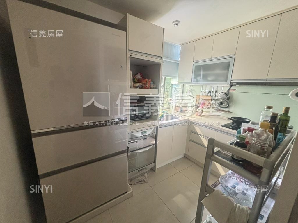 國寶大三房露臺景觀戶房屋室內格局與周邊環境