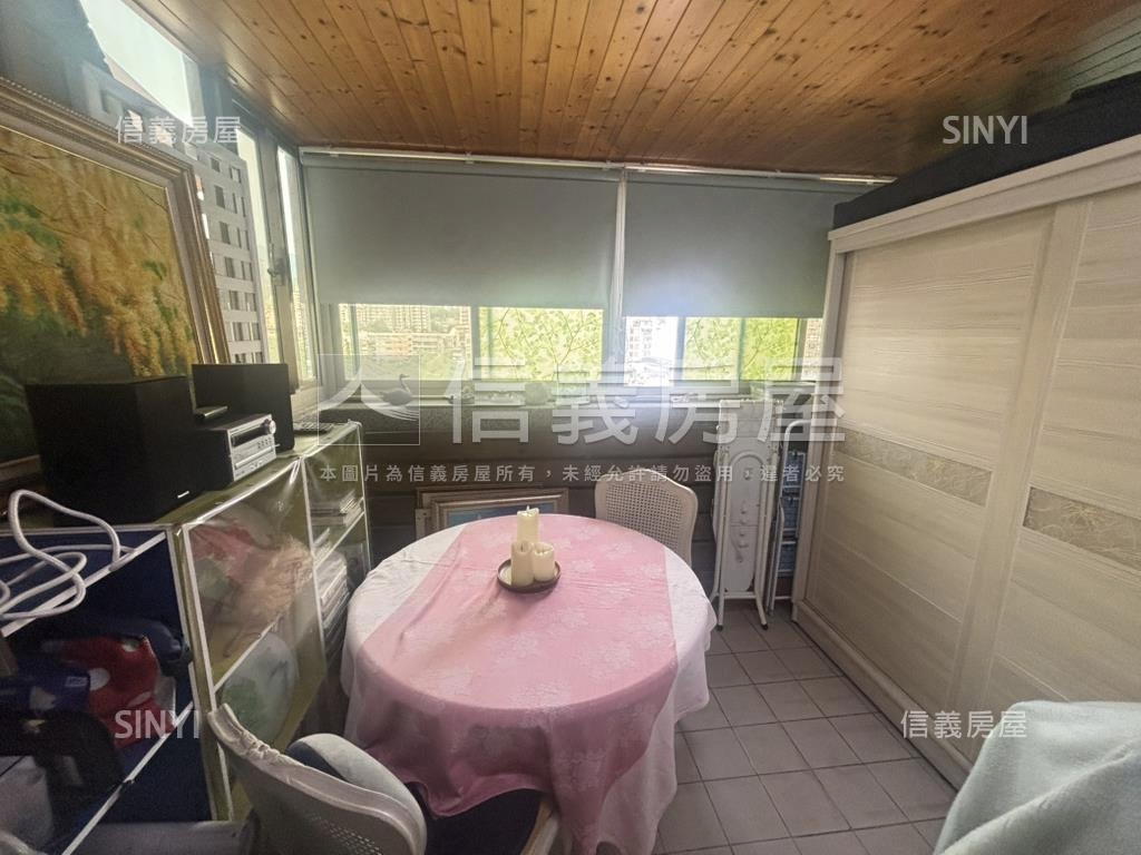 國寶大三房露臺景觀戶房屋室內格局與周邊環境