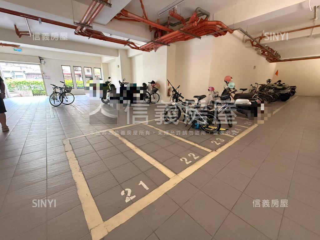 萬美★推薦標準３房坡平車房屋室內格局與周邊環境