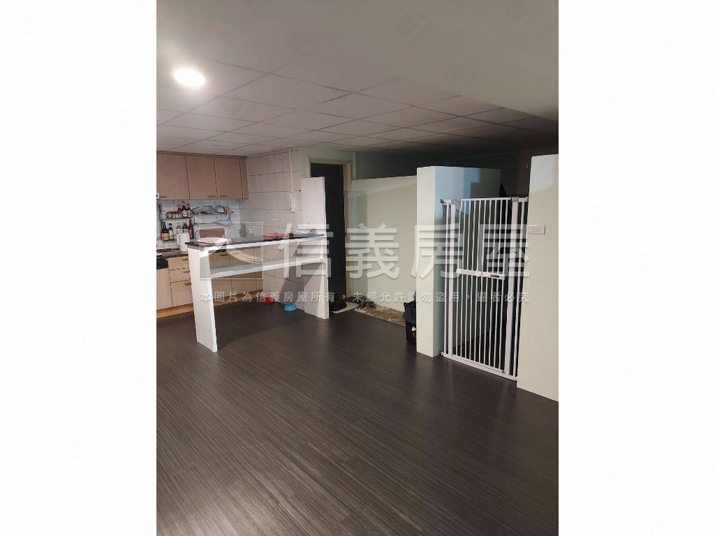 永泰金城☀稀有露臺店辦房屋室內格局與周邊環境