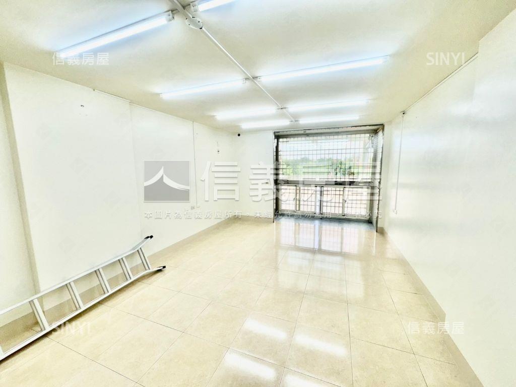 近立新學區震後金透店房屋室內格局與周邊環境