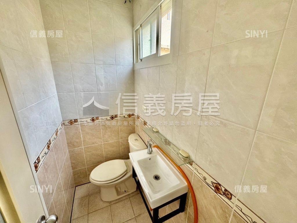 近立新學區震後金透店房屋室內格局與周邊環境