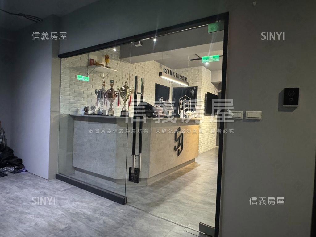 七賢百坪收租商辦房屋室內格局與周邊環境