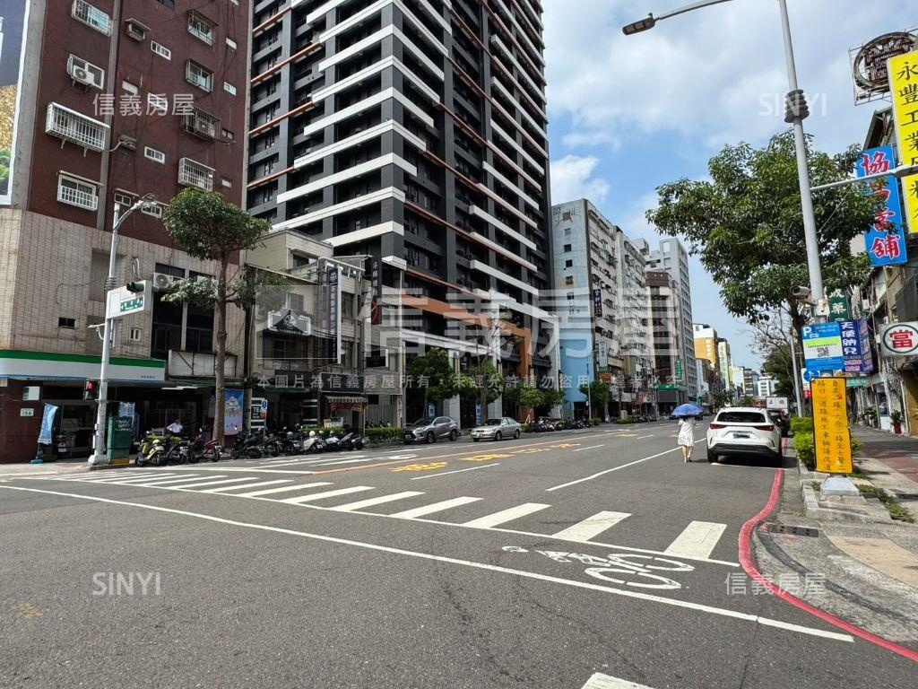 七賢百坪收租商辦房屋室內格局與周邊環境