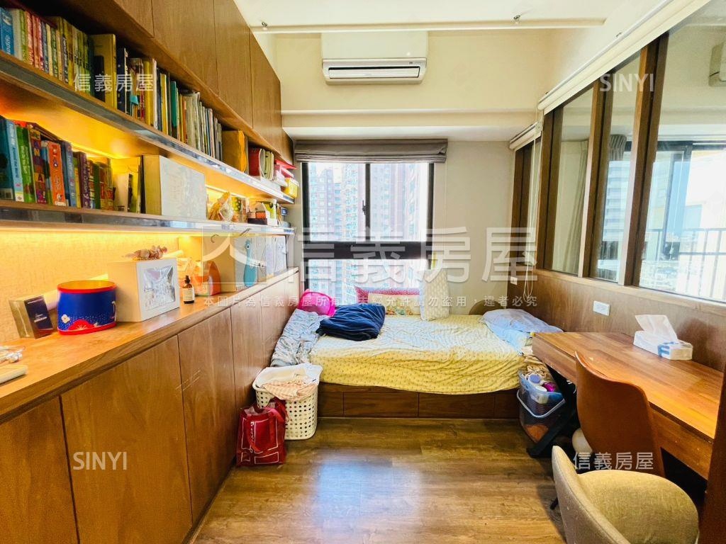 麗馥·巨蛋核心美三房平車房屋室內格局與周邊環境