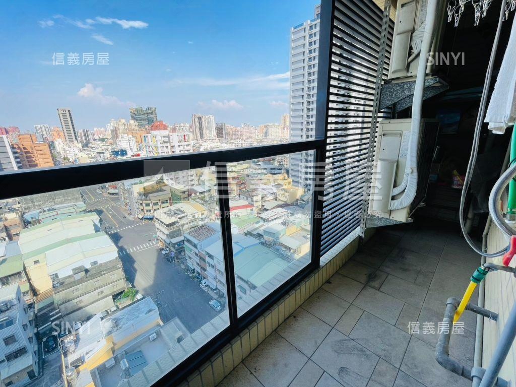 麗馥·巨蛋核心美三房平車房屋室內格局與周邊環境