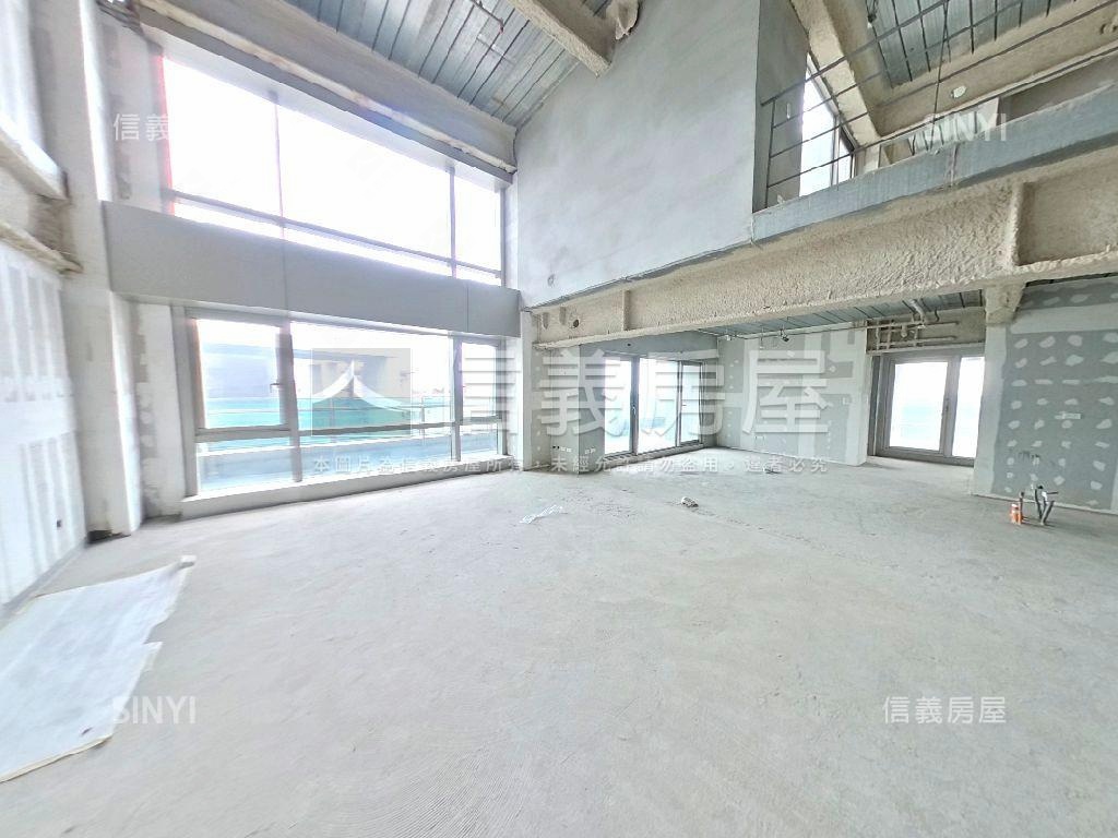 橋峰★氣勢磅礡★樓中樓房屋室內格局與周邊環境
