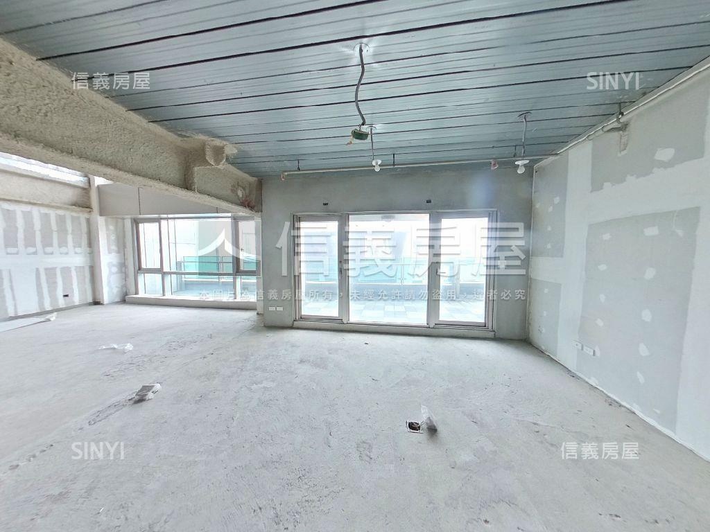 橋峰★氣勢磅礡★樓中樓房屋室內格局與周邊環境