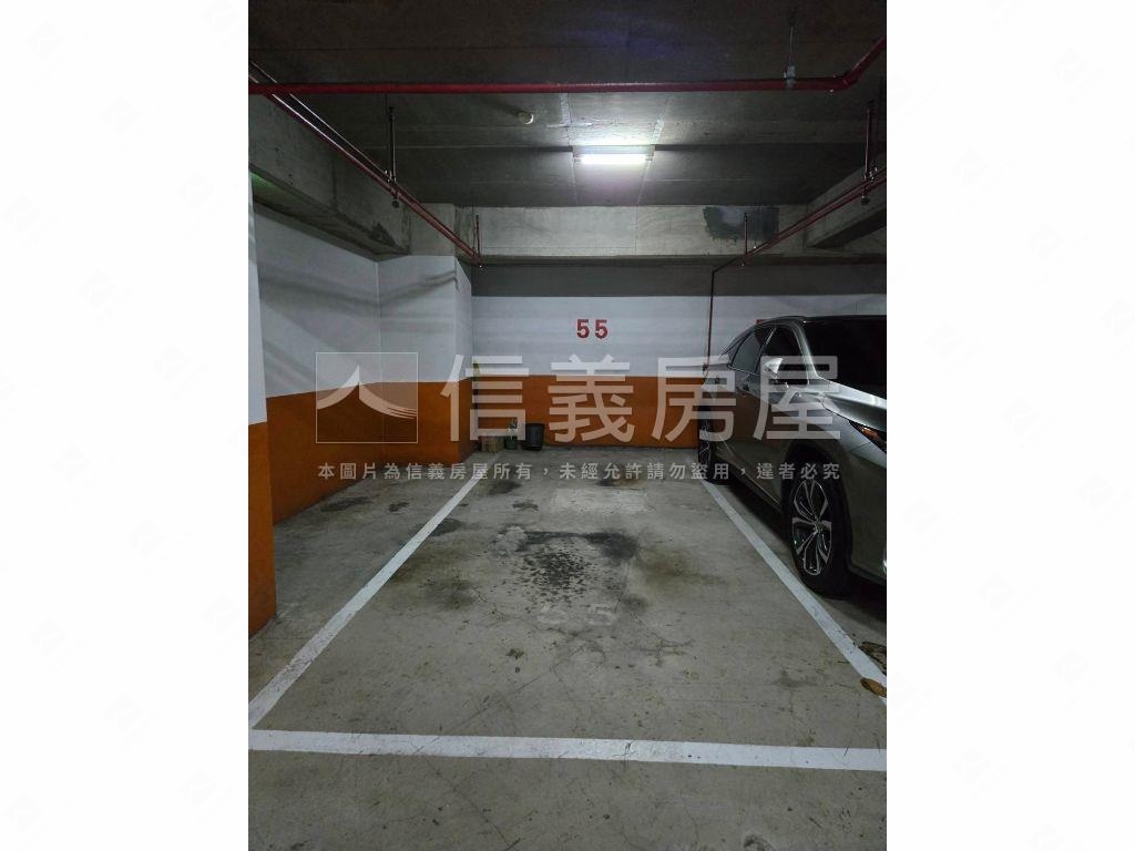 閱讀台大四房雙車位房屋室內格局與周邊環境