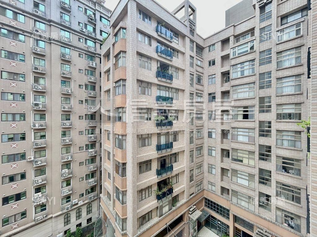 勝利學區大四房雙車位房屋室內格局與周邊環境