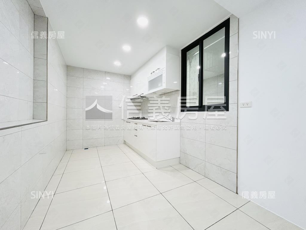 中興街稀有美寓四房房屋室內格局與周邊環境
