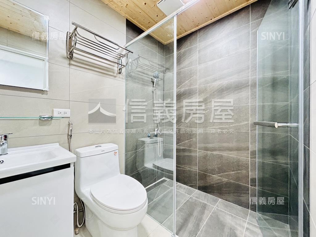 中興街稀有美寓四房房屋室內格局與周邊環境