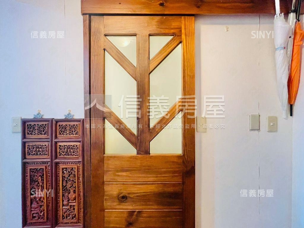 捷運鋼骨美景高樓房屋室內格局與周邊環境