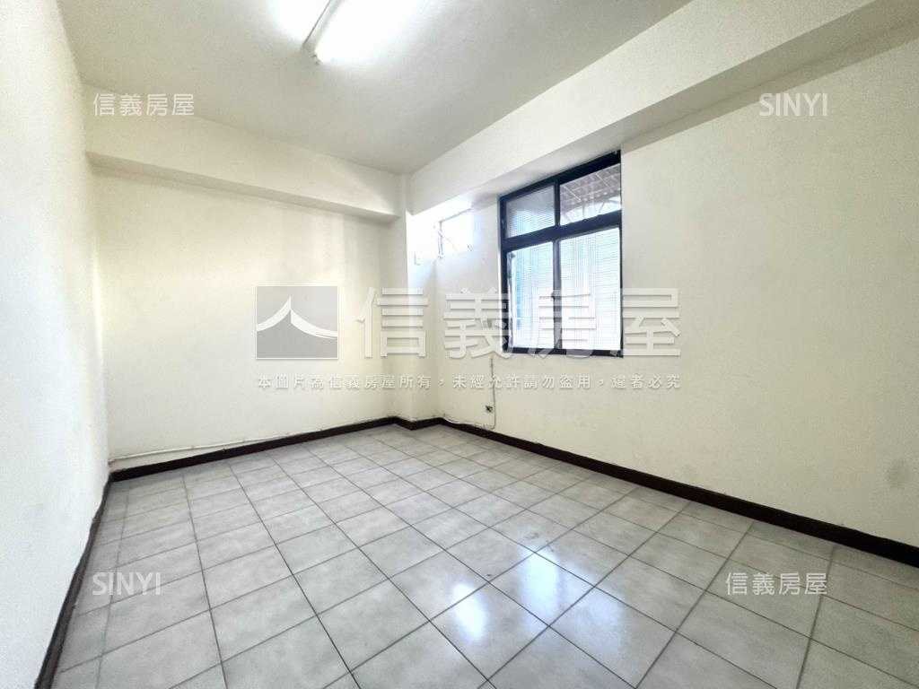 世貿莊敬方正大四房房屋室內格局與周邊環境