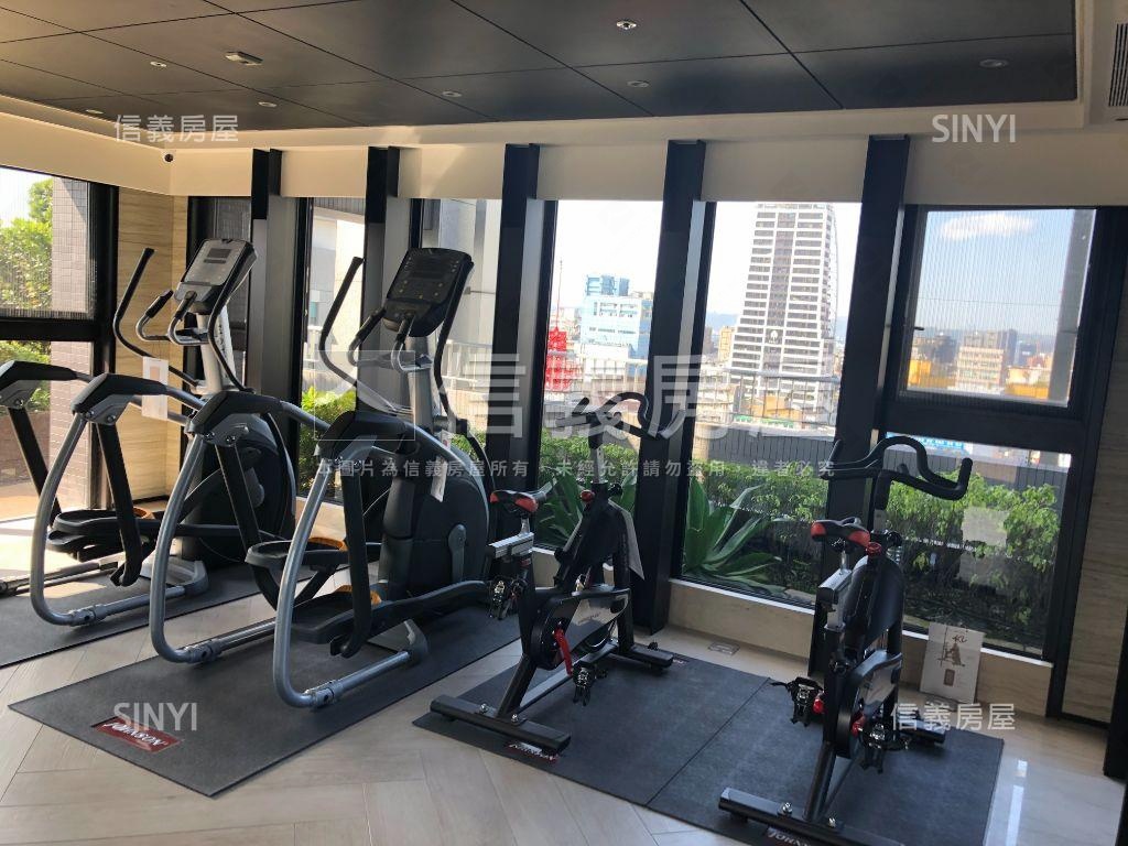 昇陽城中後棟高樓面１０１房屋室內格局與周邊環境