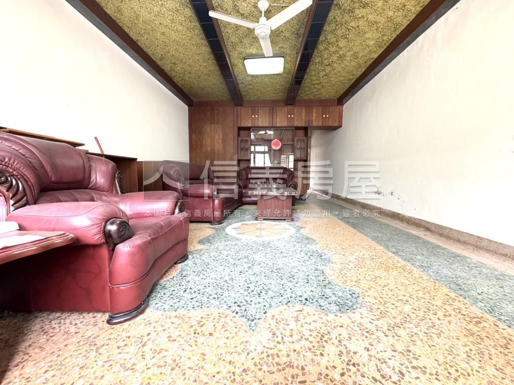 近沙鹿車站臨路透天房屋室內格局與周邊環境