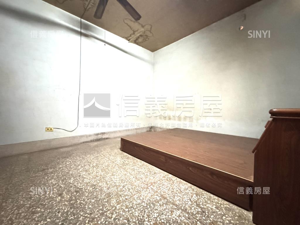 近沙鹿車站臨路透天房屋室內格局與周邊環境