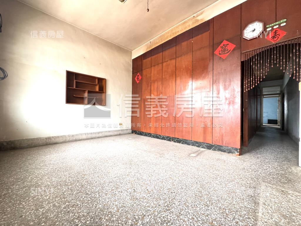 近沙鹿車站臨路透天房屋室內格局與周邊環境