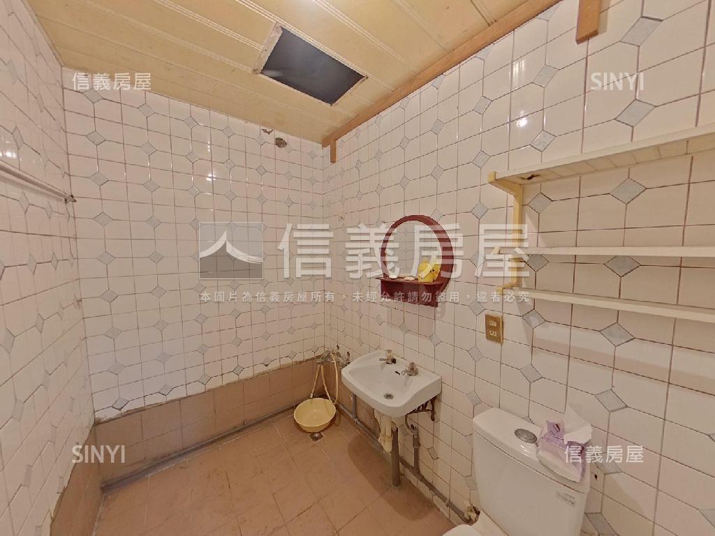 金華街方正二樓房屋室內格局與周邊環境