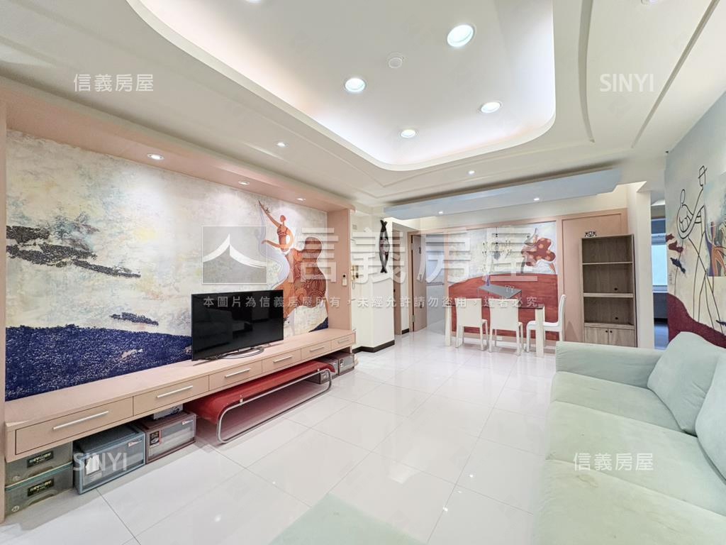 近景安捷運電梯四房車位房屋室內格局與周邊環境