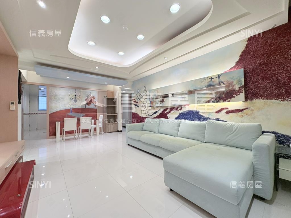 近景安捷運電梯四房車位房屋室內格局與周邊環境