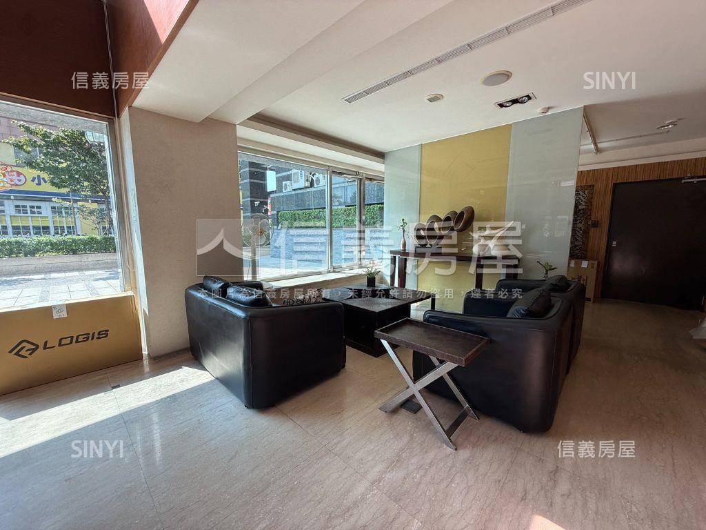 歐夏蕾高樓層視野戶含車位房屋室內格局與周邊環境