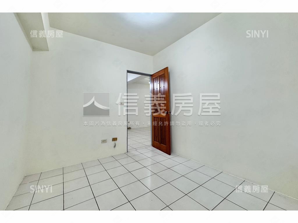 降！五期精誠商圈三房平車房屋室內格局與周邊環境