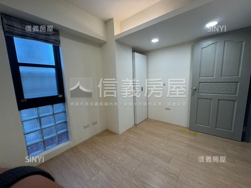 漂亮！西屯裝潢三房車位房屋室內格局與周邊環境