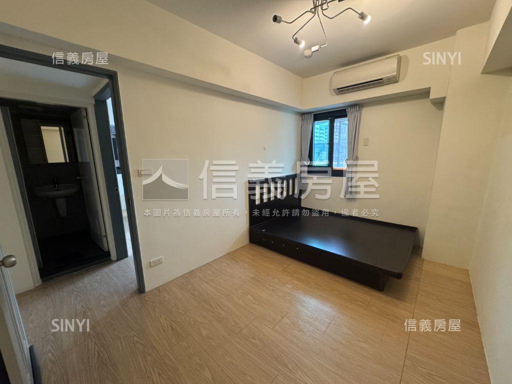 漂亮！西屯裝潢三房車位房屋室內格局與周邊環境