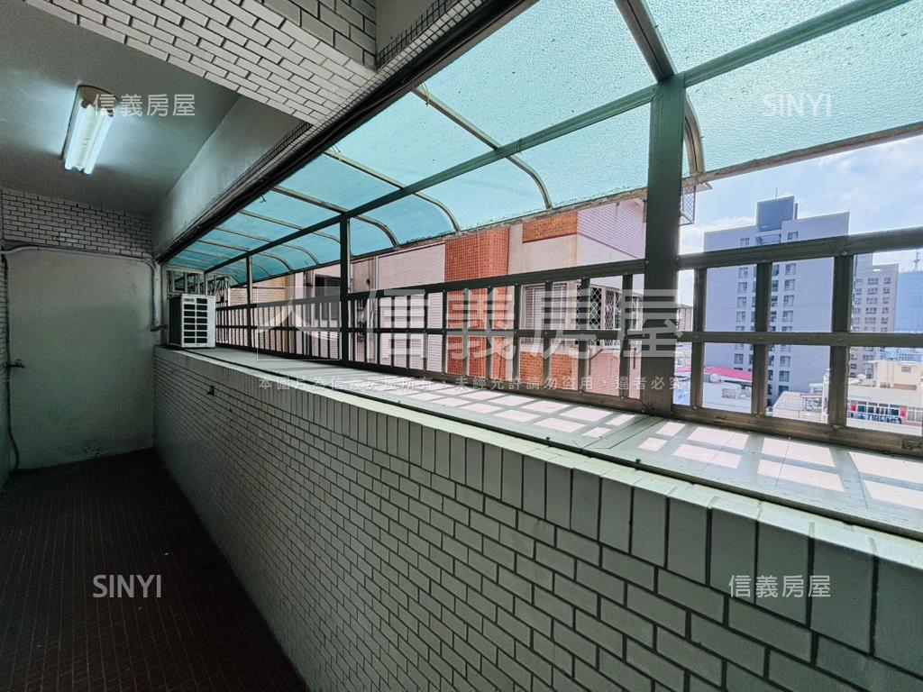 中央公園高樓首排豪景四房房屋室內格局與周邊環境