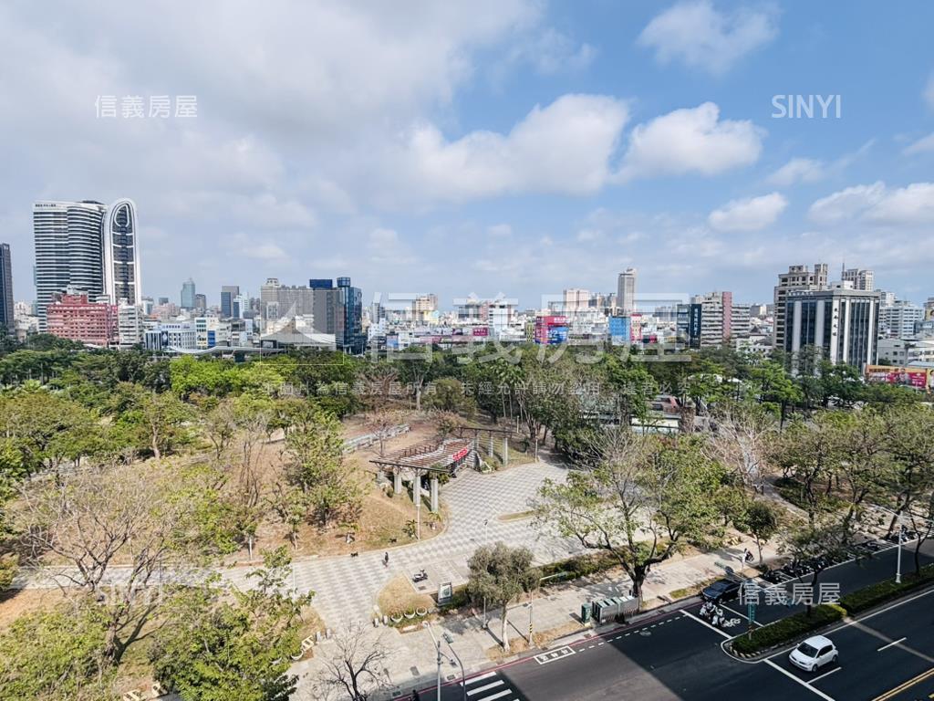 中央公園高樓首排豪景四房房屋室內格局與周邊環境