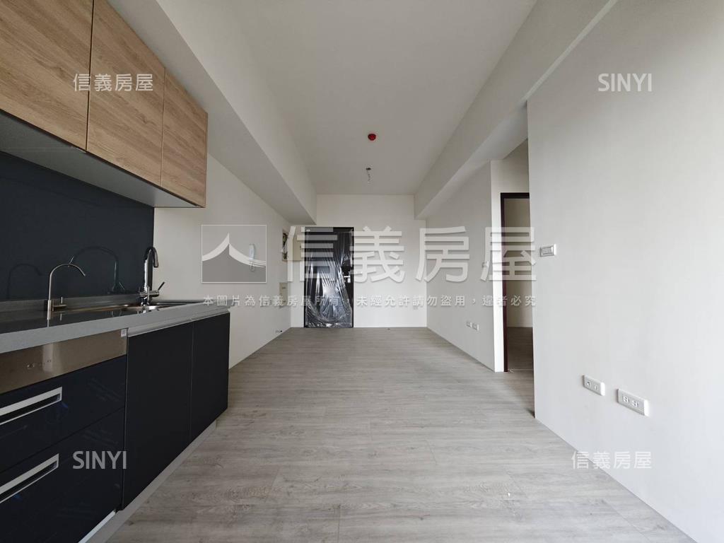 深耕８明亮二房平車房屋室內格局與周邊環境