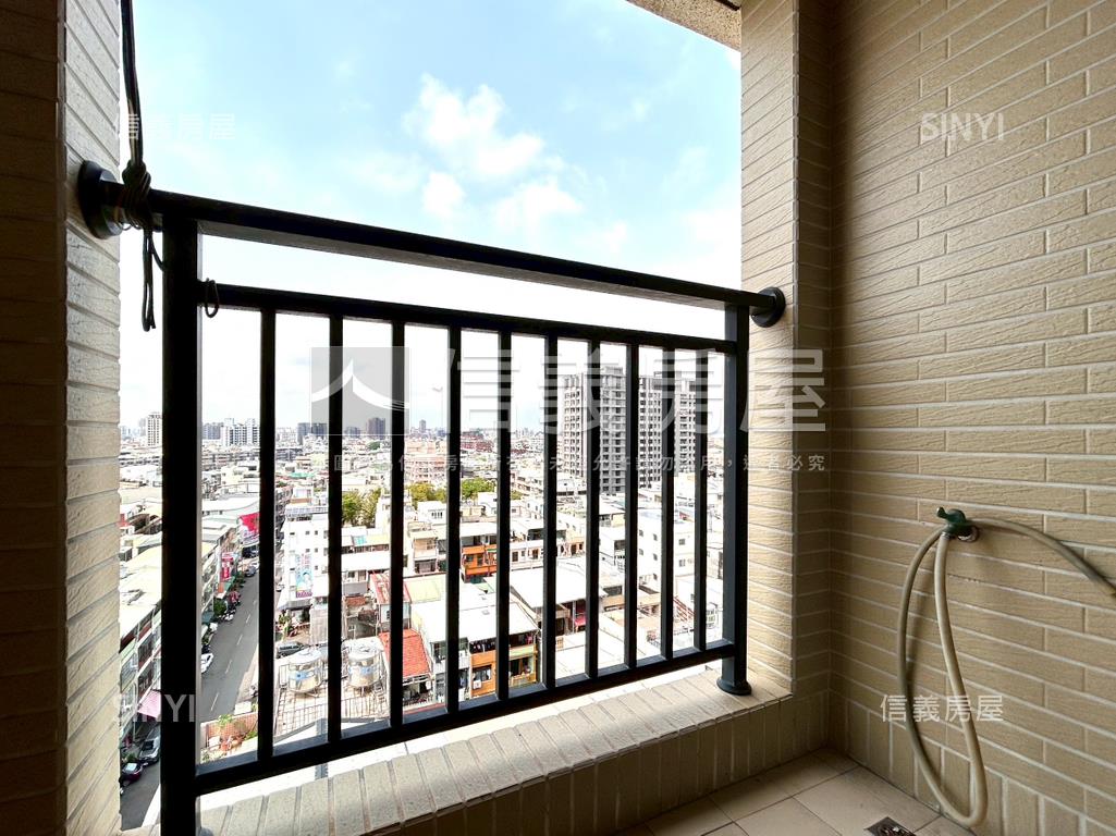 瑞隆商圈質感採光兩房平車房屋室內格局與周邊環境