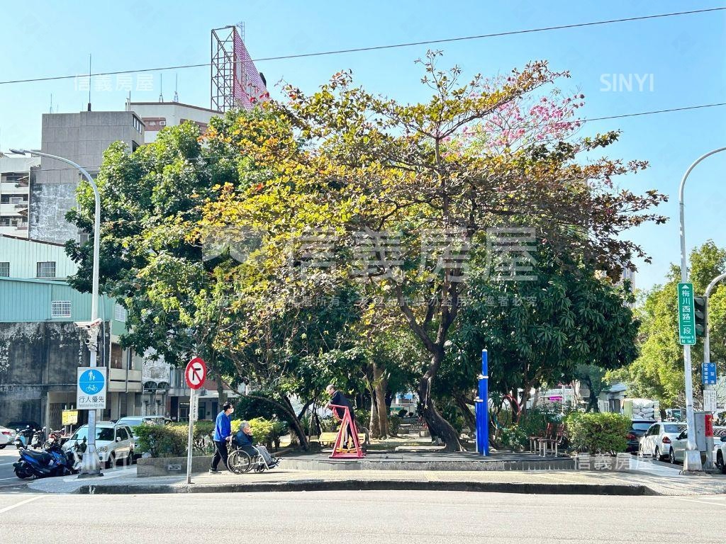 梅川西路低總價套房房屋室內格局與周邊環境