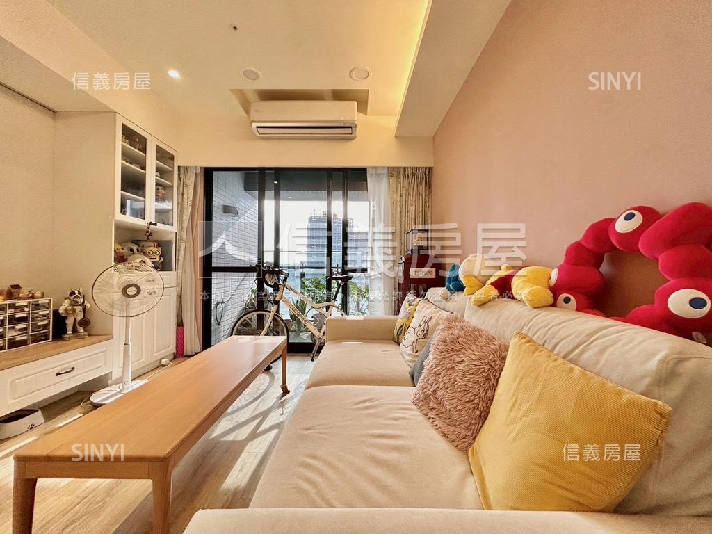 雙學苑高樓朝南美三房房屋室內格局與周邊環境