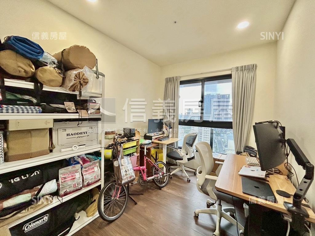 雙學苑高樓朝南美三房房屋室內格局與周邊環境