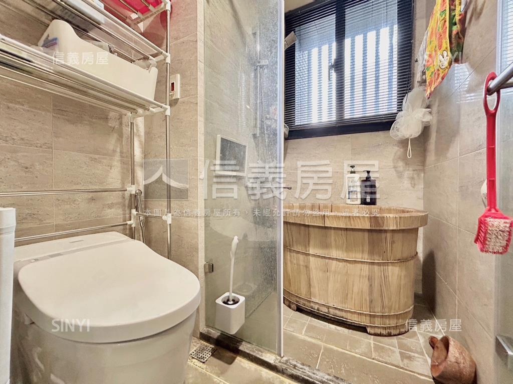 雙學苑高樓朝南美三房房屋室內格局與周邊環境