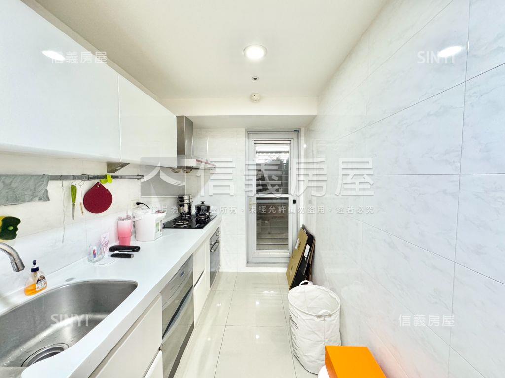 新都廳．精粹豪邸房屋室內格局與周邊環境