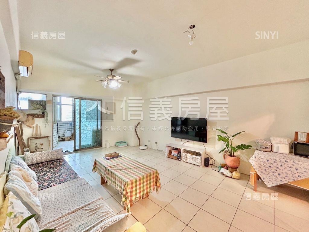 近竹北高中，大三房美屋房屋室內格局與周邊環境