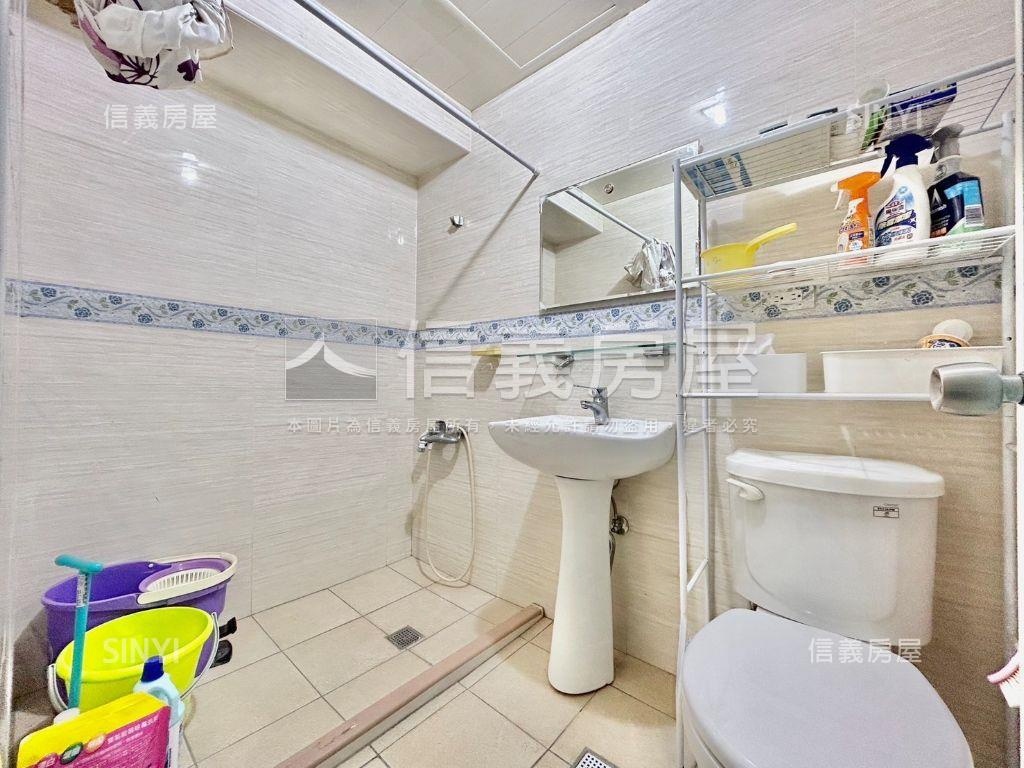 近竹北高中，大三房美屋房屋室內格局與周邊環境