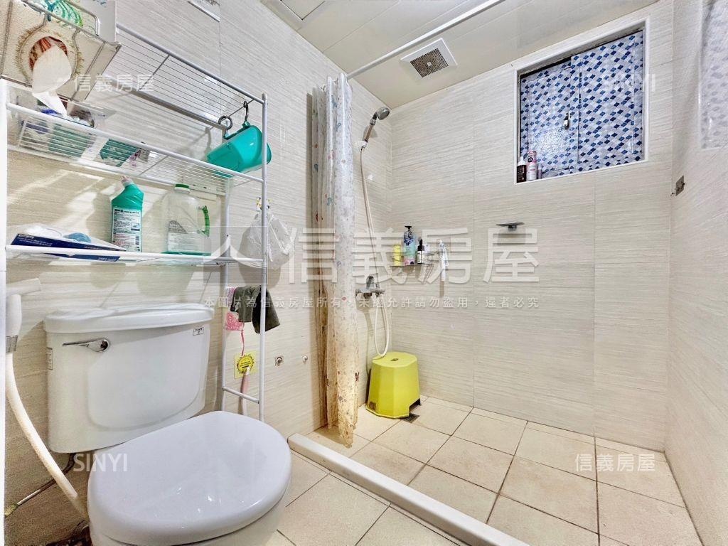近竹北高中，大三房美屋房屋室內格局與周邊環境