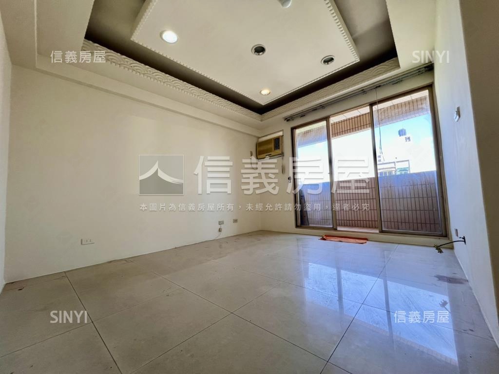 信義國小三房車位房屋室內格局與周邊環境
