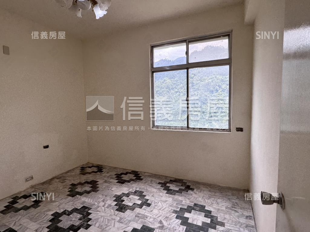 燕子湖景觀２樓房屋室內格局與周邊環境